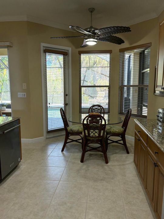 For Sale: $595,999 (3 beds, 2 baths, 1972 Square Feet)