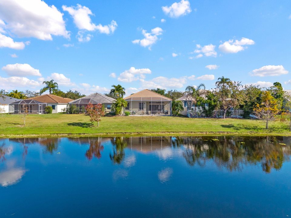 На продажу: $574,900 (3 спален, 2 ванн, 1812 Квадратных фут)