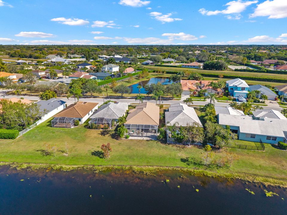 На продажу: $574,900 (3 спален, 2 ванн, 1812 Квадратных фут)