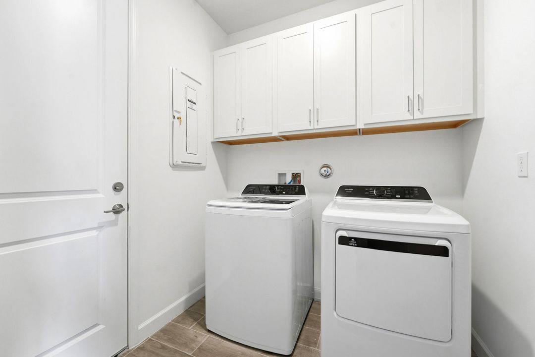 En Renta: $2,300 (4 camas, 2 baños, 1809 Pies cuadrados)