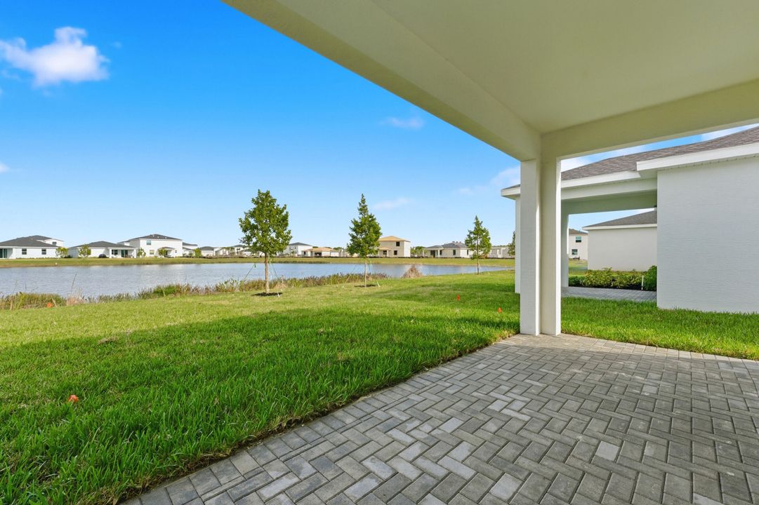 En Renta: $2,300 (4 camas, 2 baños, 1809 Pies cuadrados)