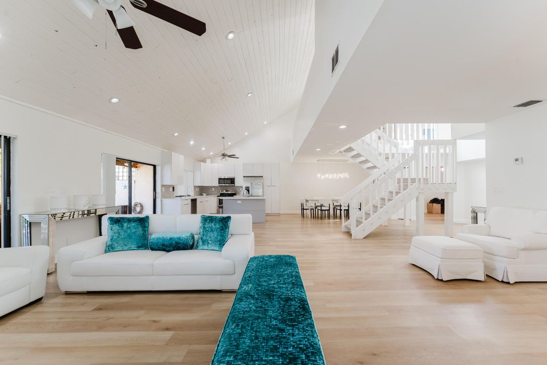 En Renta: $7,000 (3 camas, 3 baños, 2371 Pies cuadrados)