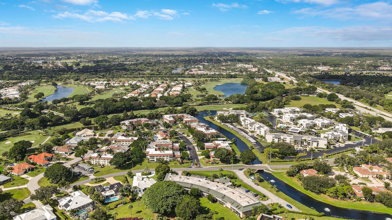 待售: $195,000 (2 贝兹, 2 浴室, 1162 平方英尺)