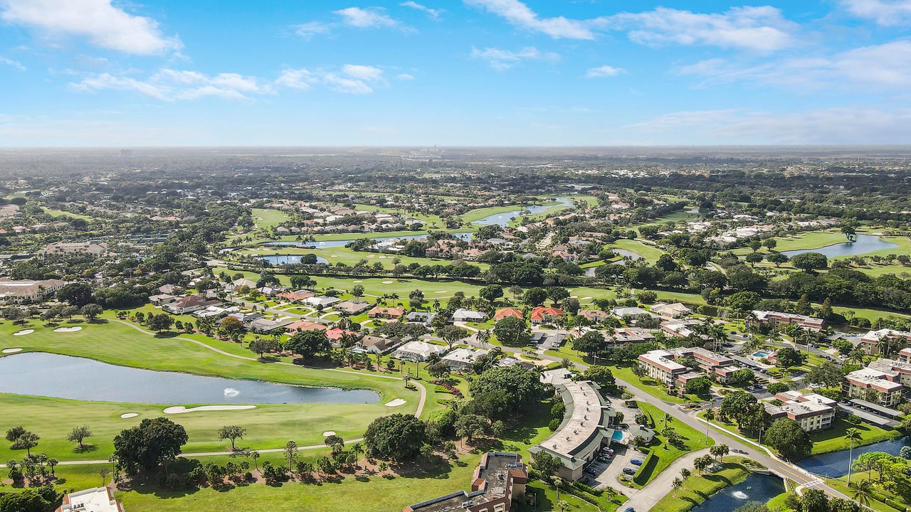 待售: $195,000 (2 贝兹, 2 浴室, 1162 平方英尺)