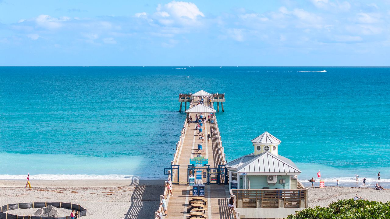 En Venta: $950,000 (2 camas, 2 baños, 1700 Pies cuadrados)