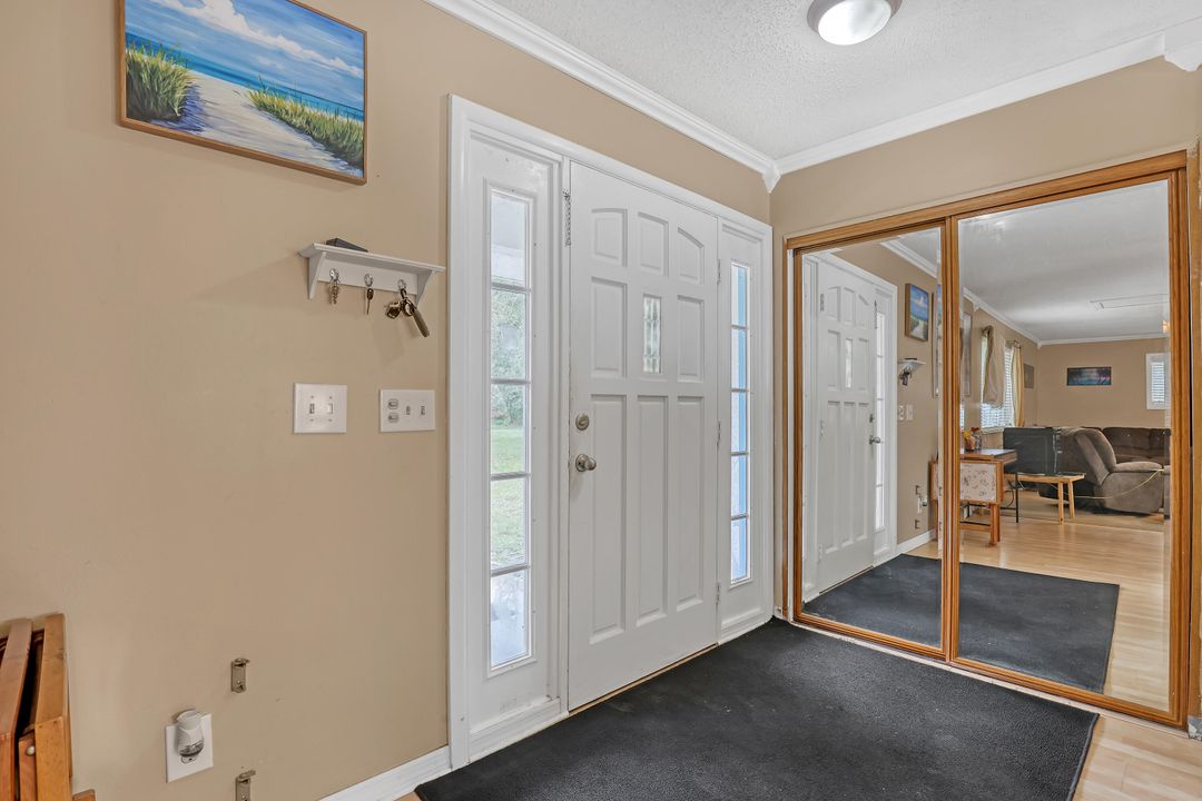 For Sale: $589,000 (4 beds, 3 baths, 3328 Square Feet)