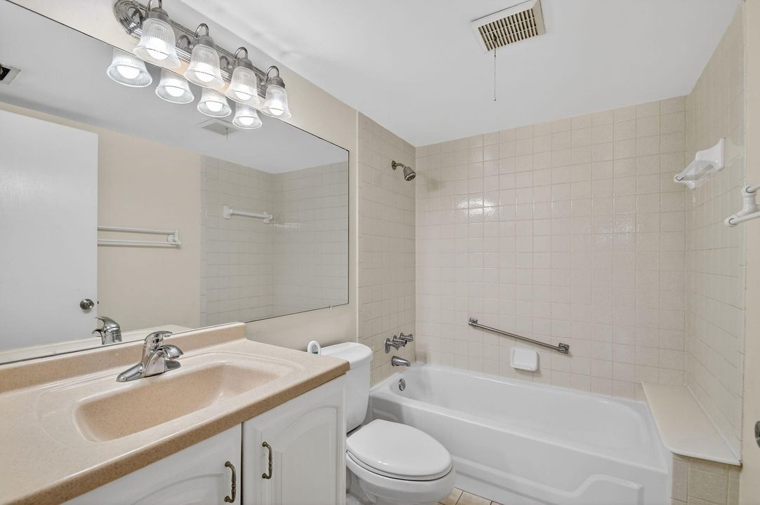 En Venta: $229,999 (3 camas, 2 baños, 1468 Pies cuadrados)