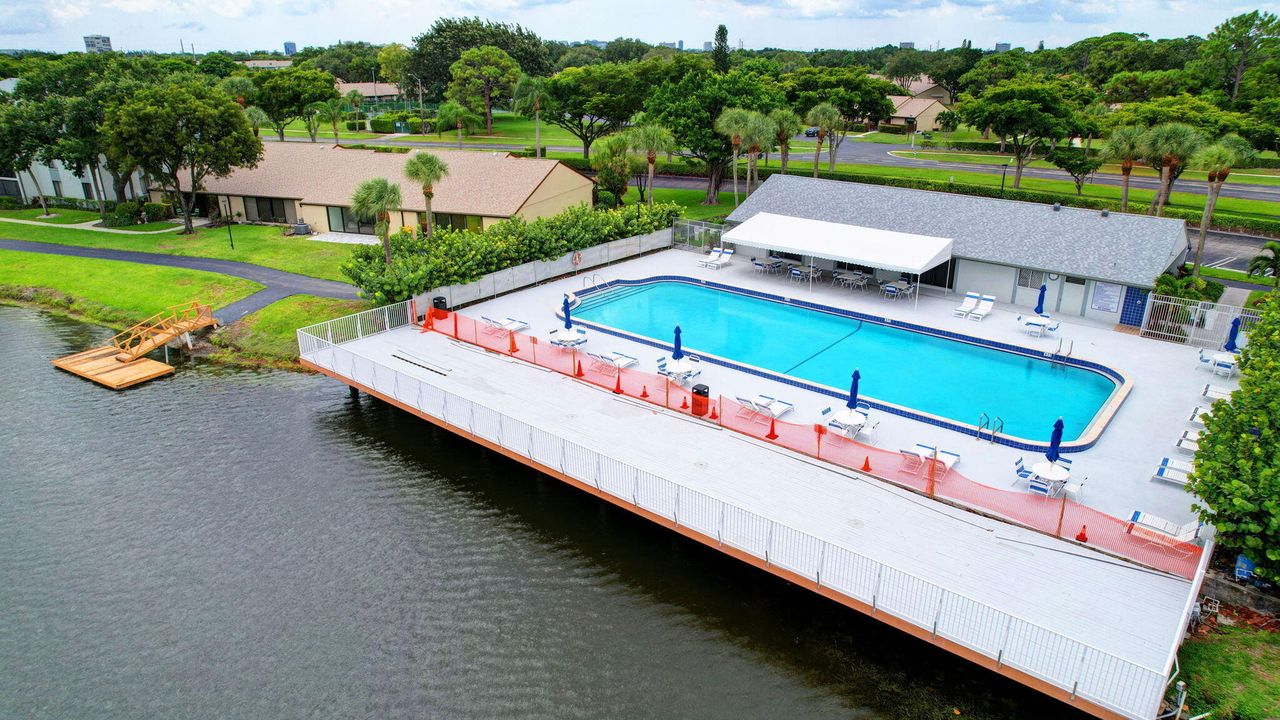 En Venta: $229,999 (3 camas, 2 baños, 1468 Pies cuadrados)