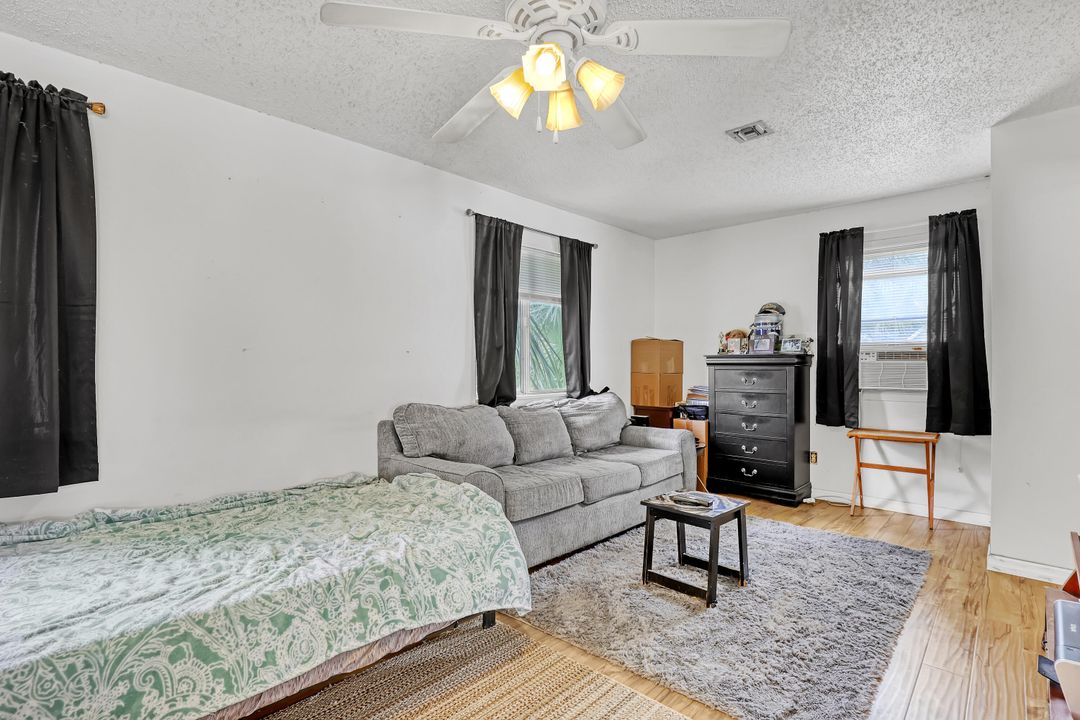 For Sale: $589,000 (4 beds, 3 baths, 3328 Square Feet)