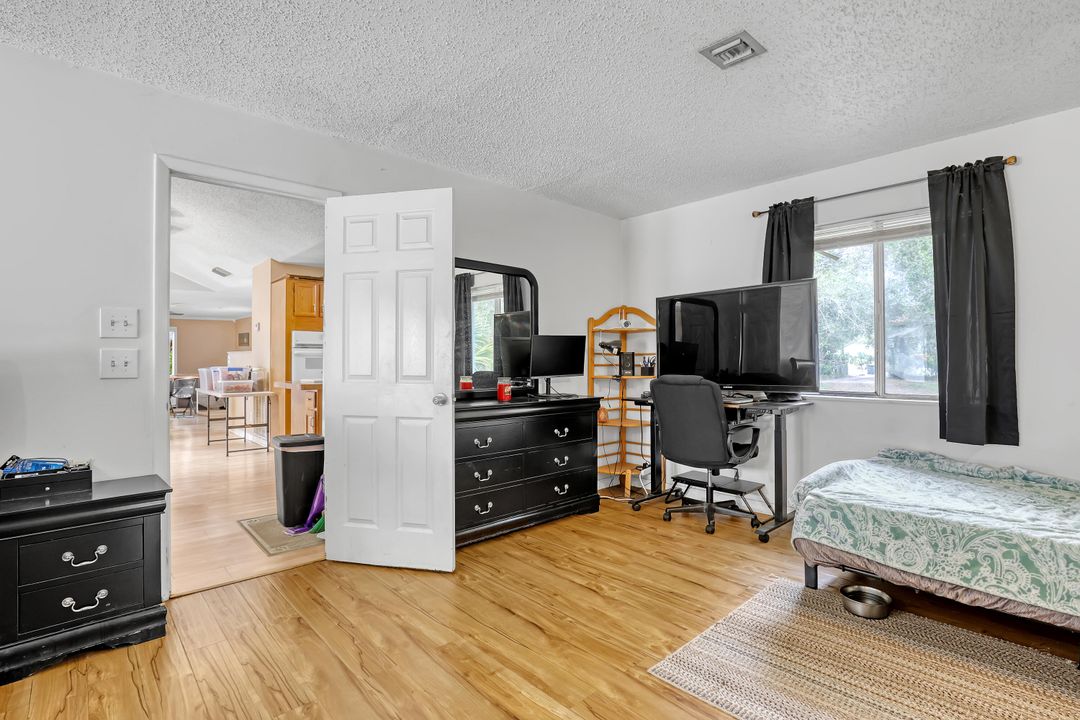 For Sale: $589,000 (4 beds, 3 baths, 3328 Square Feet)