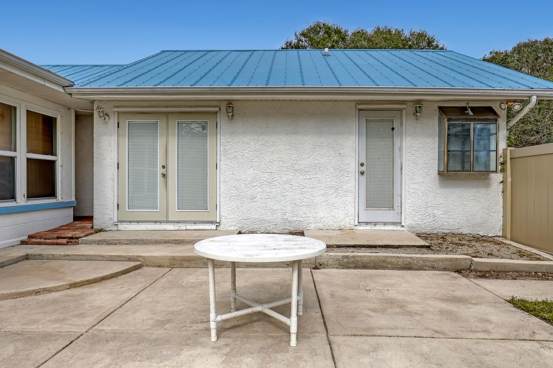 For Sale: $589,000 (4 beds, 3 baths, 3328 Square Feet)