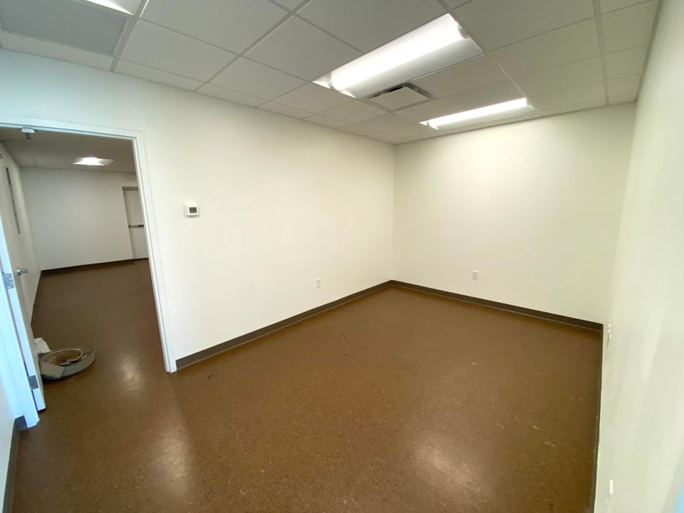 En Venta: $1,750 (0 camas, 0 baños, 2728 Pies cuadrados)