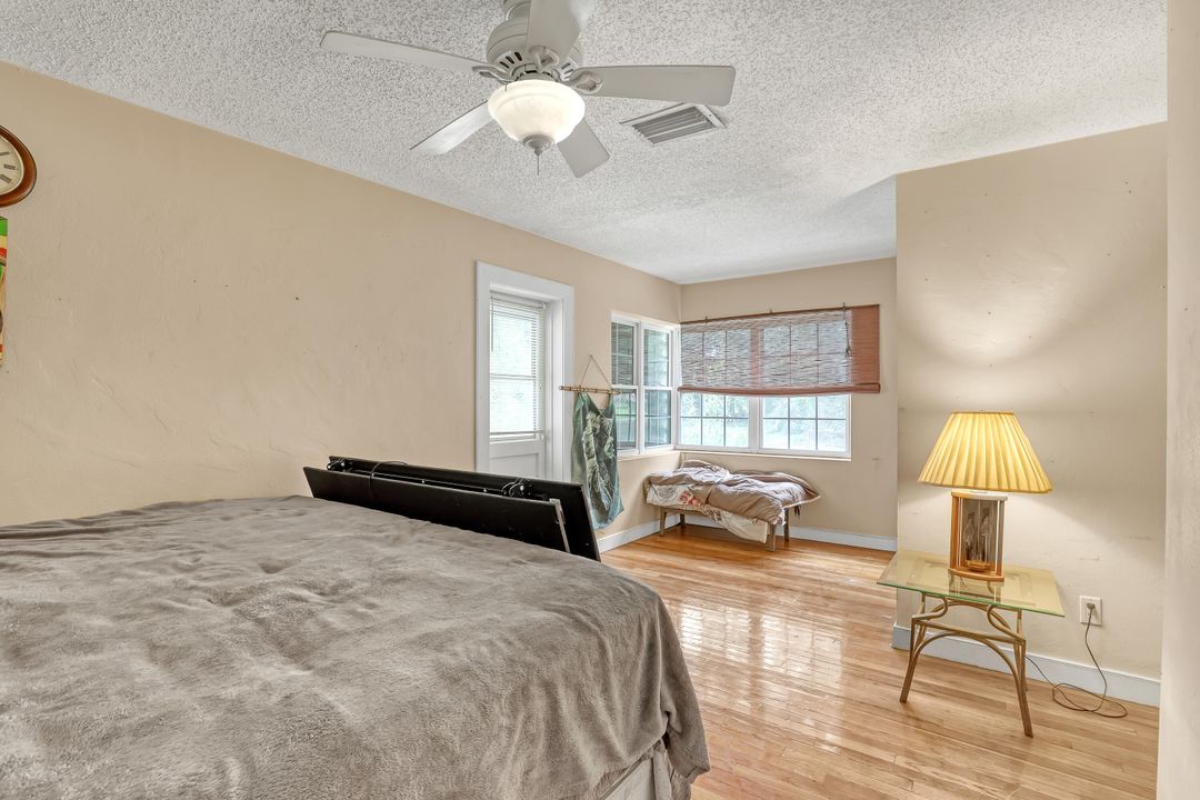 For Sale: $589,000 (4 beds, 3 baths, 3328 Square Feet)