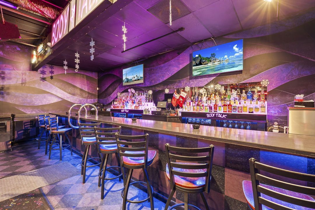 На продажу: $3,500,000 (0 спален, 0 ванн, 2208 Квадратных фут)