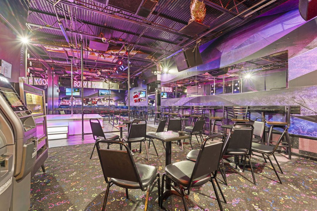 На продажу: $3,500,000 (0 спален, 0 ванн, 2208 Квадратных фут)