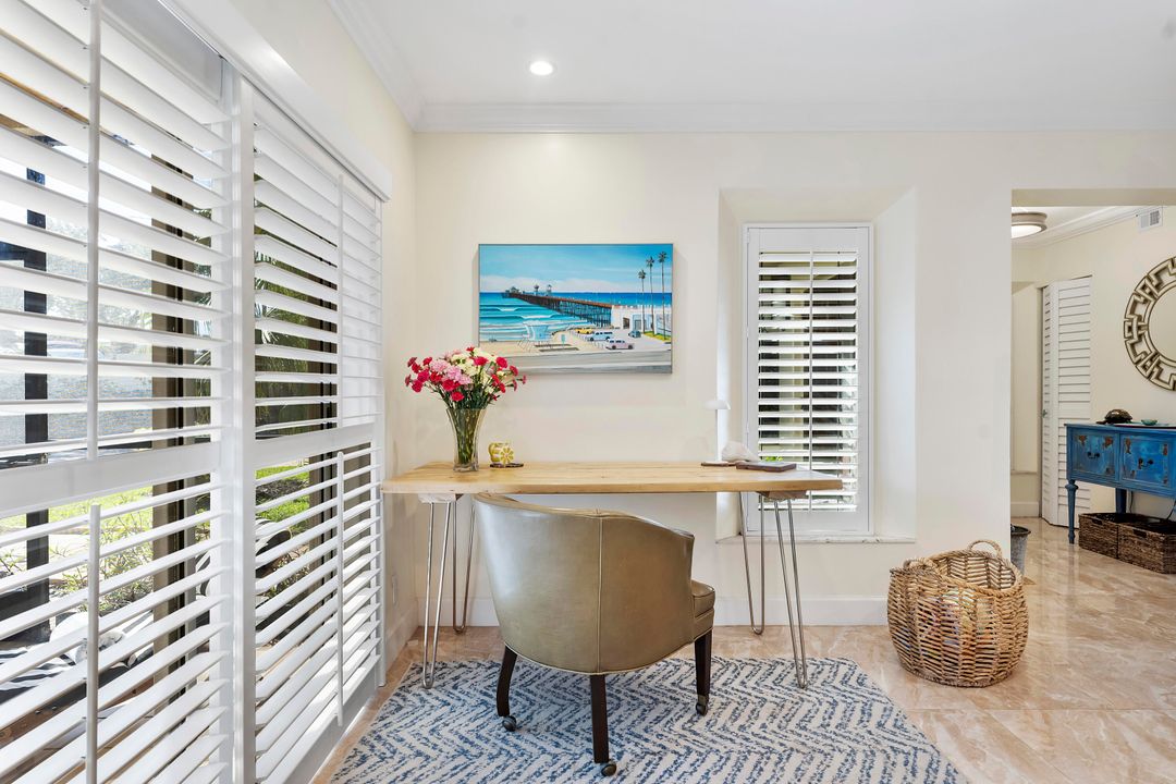 En Venta: $950,000 (2 camas, 2 baños, 1700 Pies cuadrados)