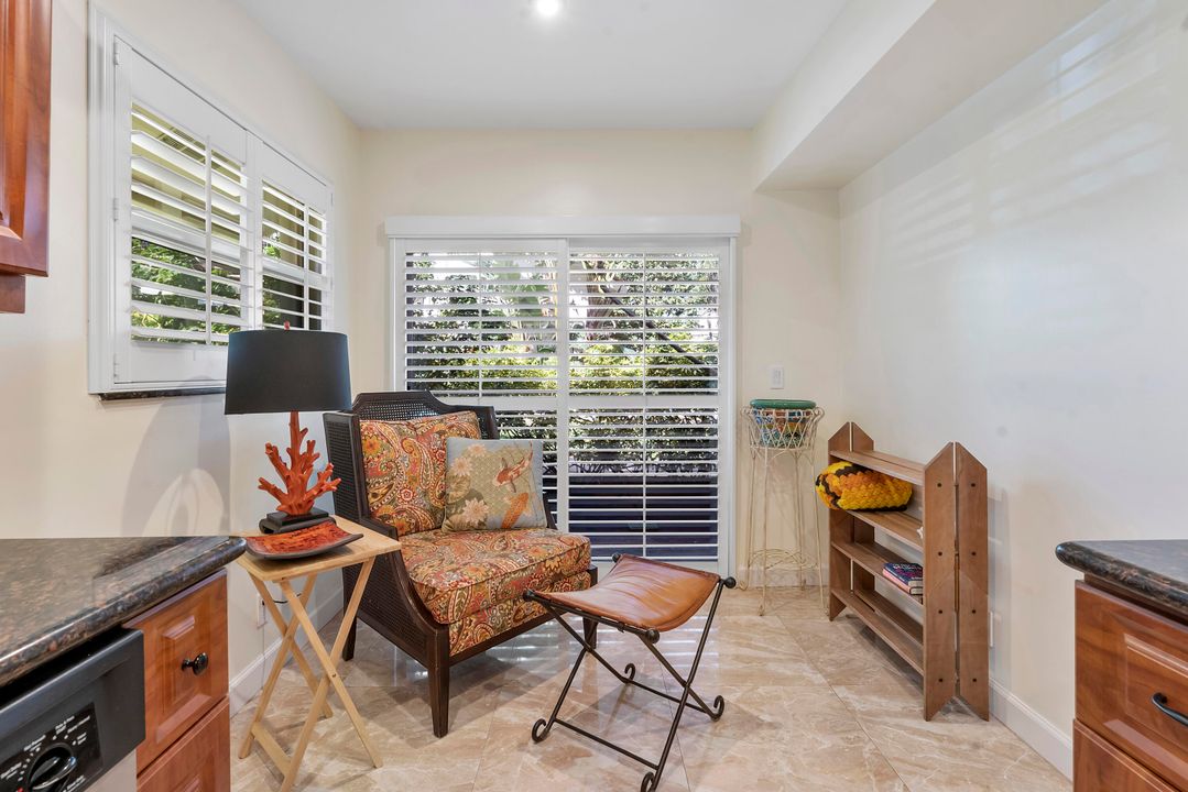 En Venta: $950,000 (2 camas, 2 baños, 1700 Pies cuadrados)