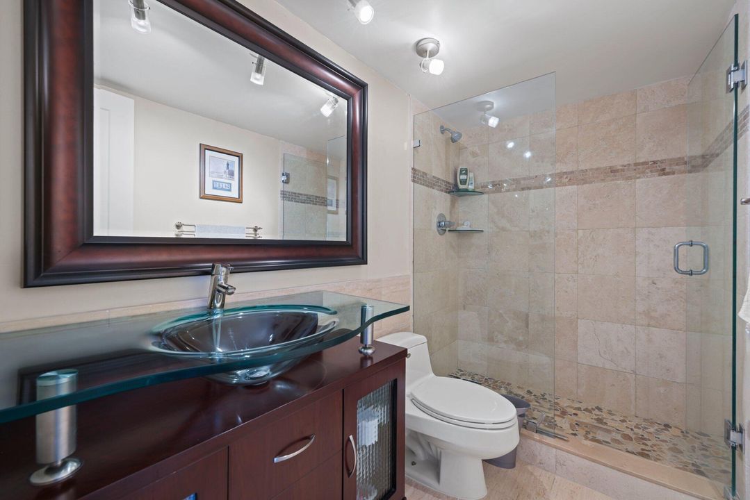 En Venta: $719,000 (2 camas, 2 baños, 1154 Pies cuadrados)