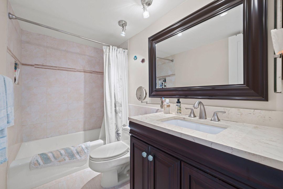 En Venta: $719,000 (2 camas, 2 baños, 1154 Pies cuadrados)