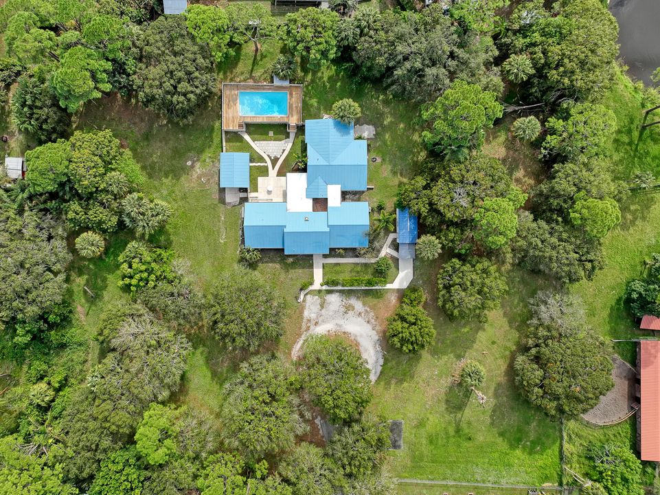 For Sale: $589,000 (4 beds, 3 baths, 3328 Square Feet)