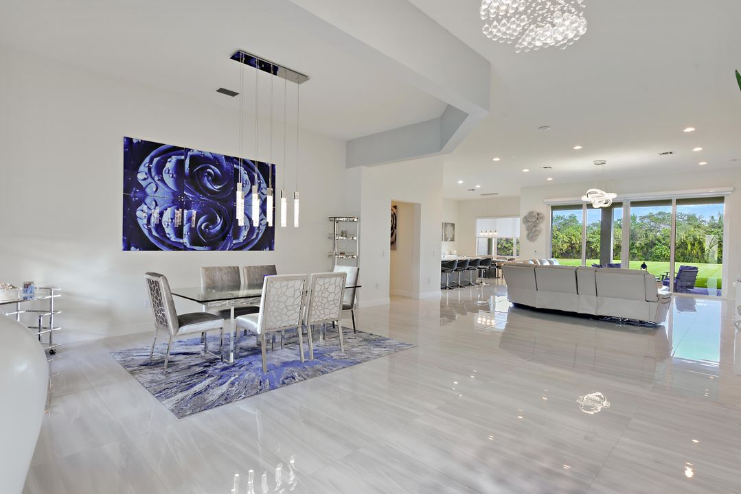 For Sale: $2,650,000 (6 beds, 5 baths, 4539 Square Feet)