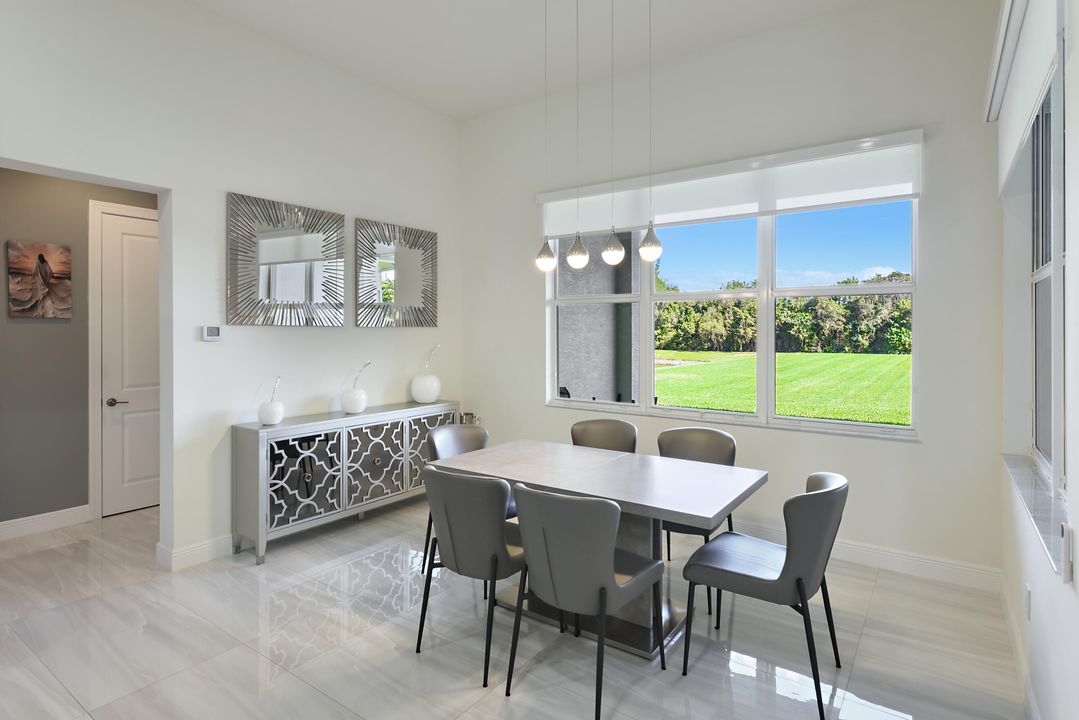 For Sale: $2,650,000 (6 beds, 5 baths, 4539 Square Feet)