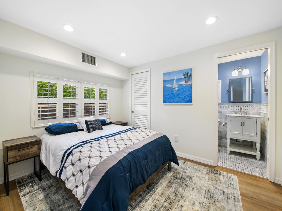 出租: $6,500 (4 贝兹, 3 浴室, 1893 平方英尺)