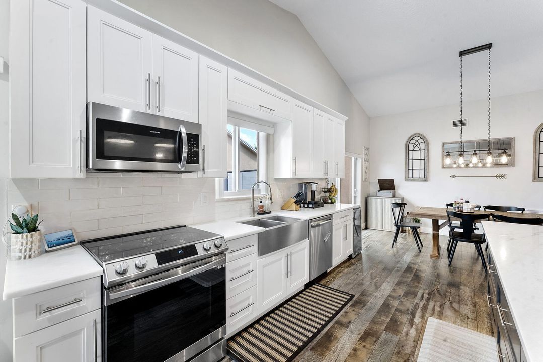 待售: $599,999 (3 贝兹, 2 浴室, 1726 平方英尺)