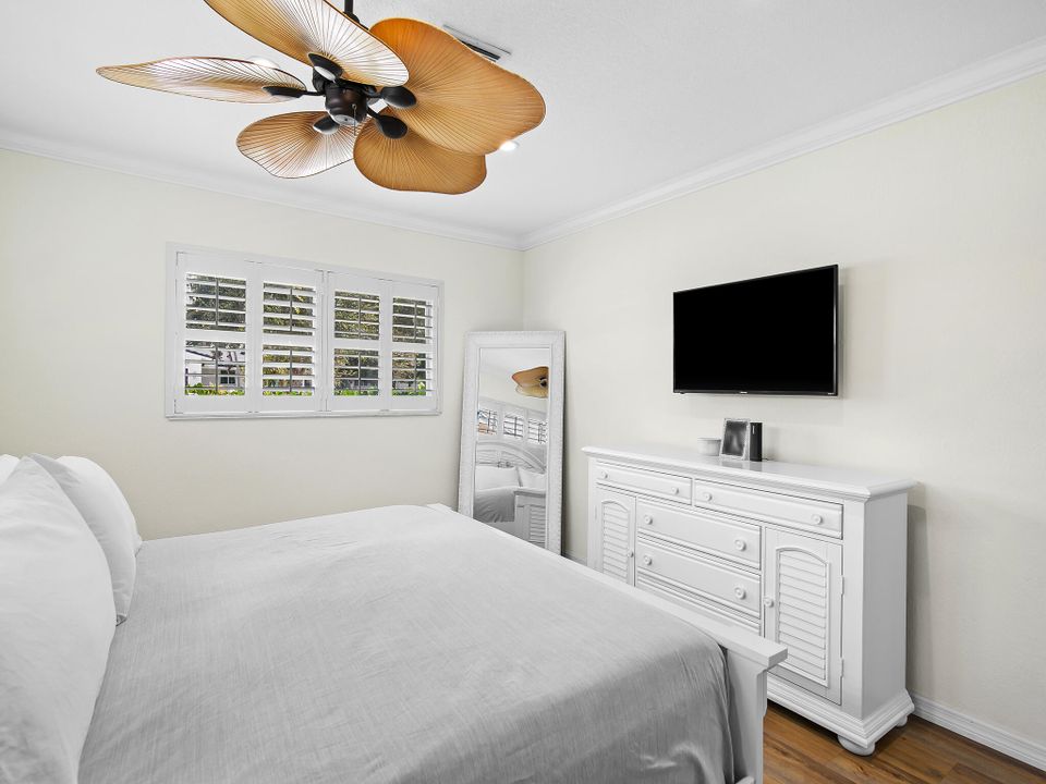 出租: $6,500 (4 贝兹, 3 浴室, 1893 平方英尺)