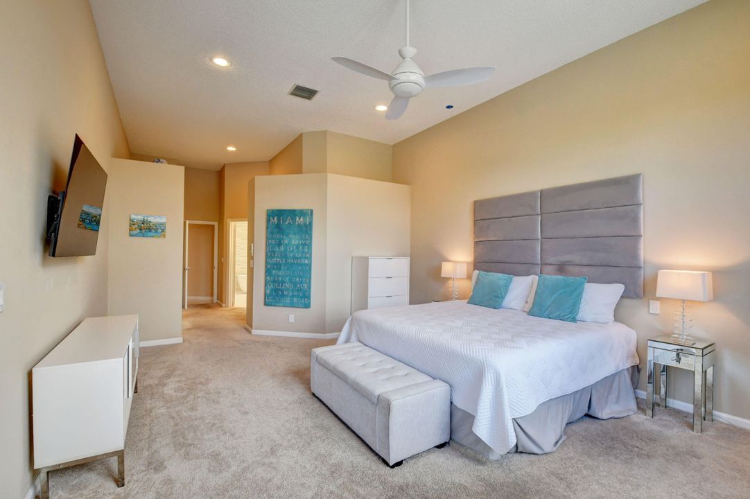 For Sale: $875,000 (3 beds, 3 baths, 2498 Square Feet)