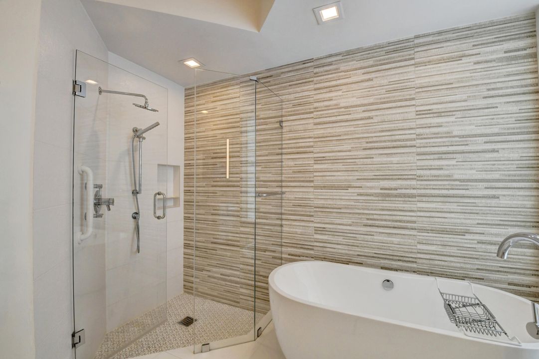 For Sale: $875,000 (3 beds, 3 baths, 2498 Square Feet)