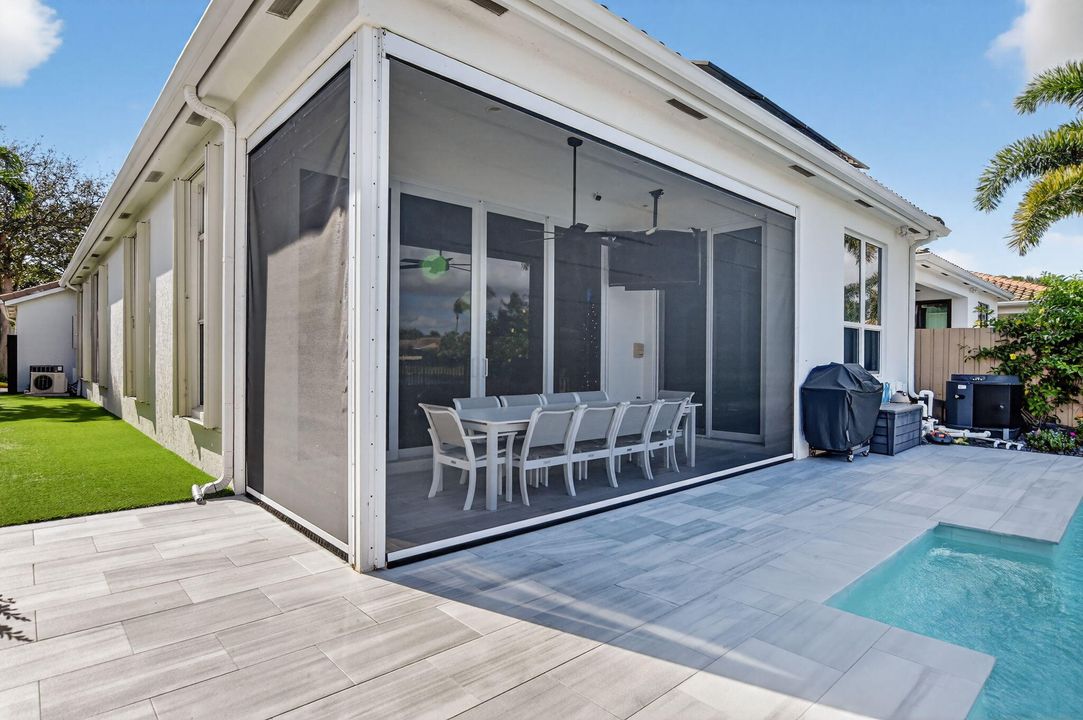 For Sale: $875,000 (3 beds, 3 baths, 2498 Square Feet)