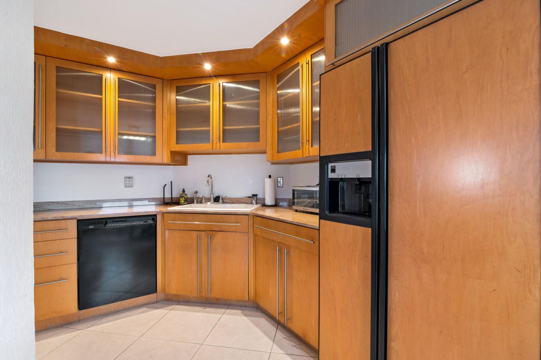 出租: $4,450 (2 贝兹, 2 浴室, 1781 平方英尺)