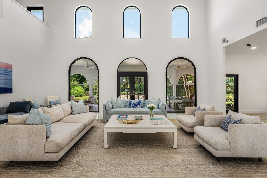 For Sale: $3,250,000 (4 beds, 4 baths, 4932 Square Feet)