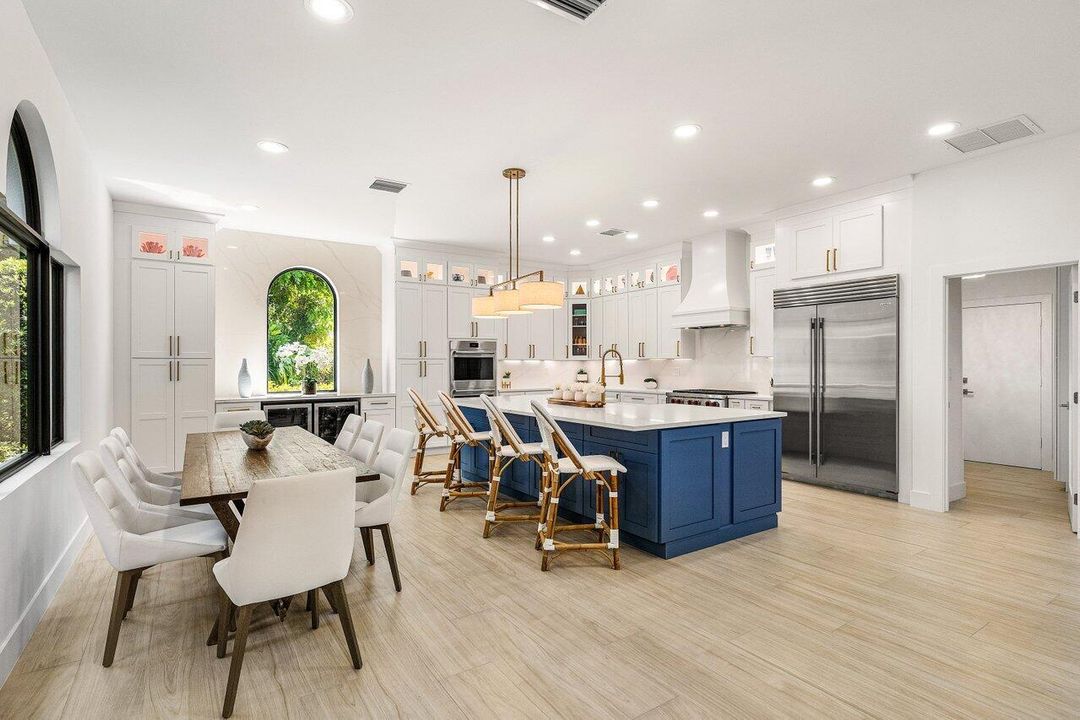 For Sale: $3,250,000 (4 beds, 4 baths, 4932 Square Feet)