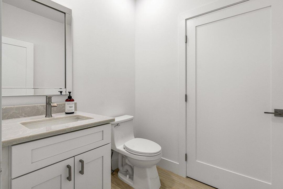 For Sale: $3,250,000 (4 beds, 4 baths, 4932 Square Feet)