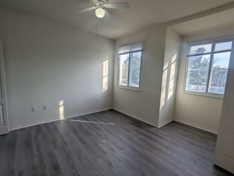 For Rent: $2,700 (3 beds, 2 baths, 1454 Square Feet)