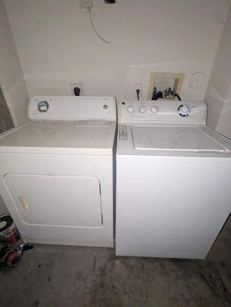 For Rent: $2,700 (3 beds, 2 baths, 1454 Square Feet)