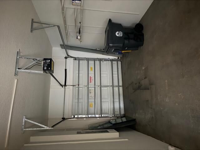 На продажу: $385,000 (3 спален, 2 ванн, 1864 Квадратных фут)