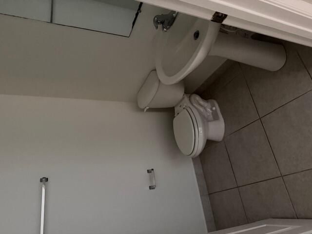 На продажу: $385,000 (3 спален, 2 ванн, 1864 Квадратных фут)