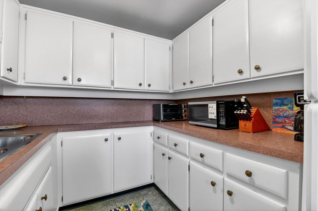 En Venta: $249,900 (1 camas, 1 baños, 735 Pies cuadrados)