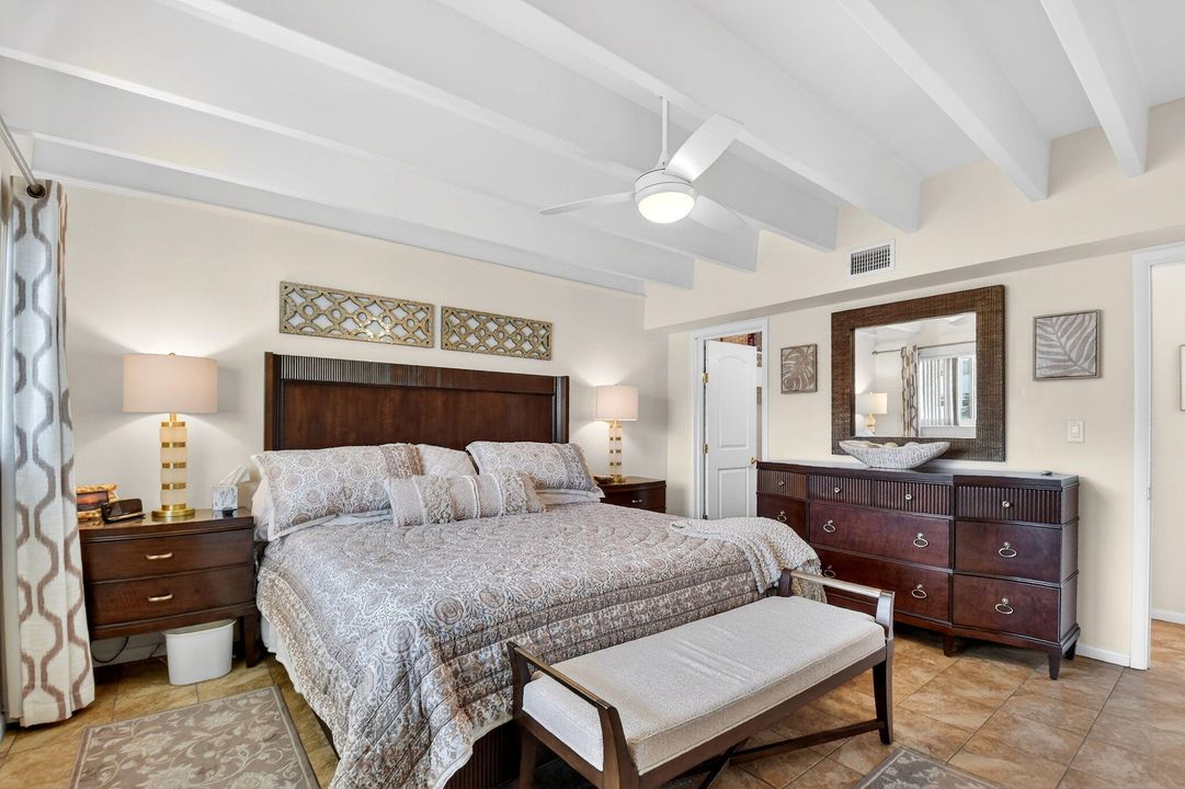 En Venta: $249,900 (1 camas, 1 baños, 735 Pies cuadrados)