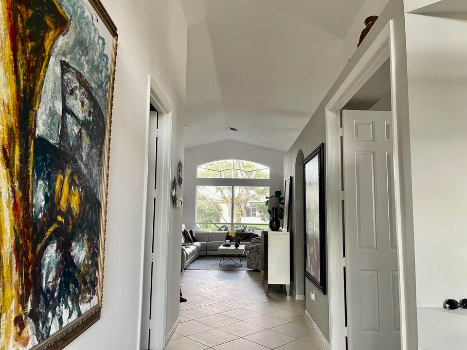 For Rent: $4,900 (3 beds, 2 baths, 1904 Square Feet)