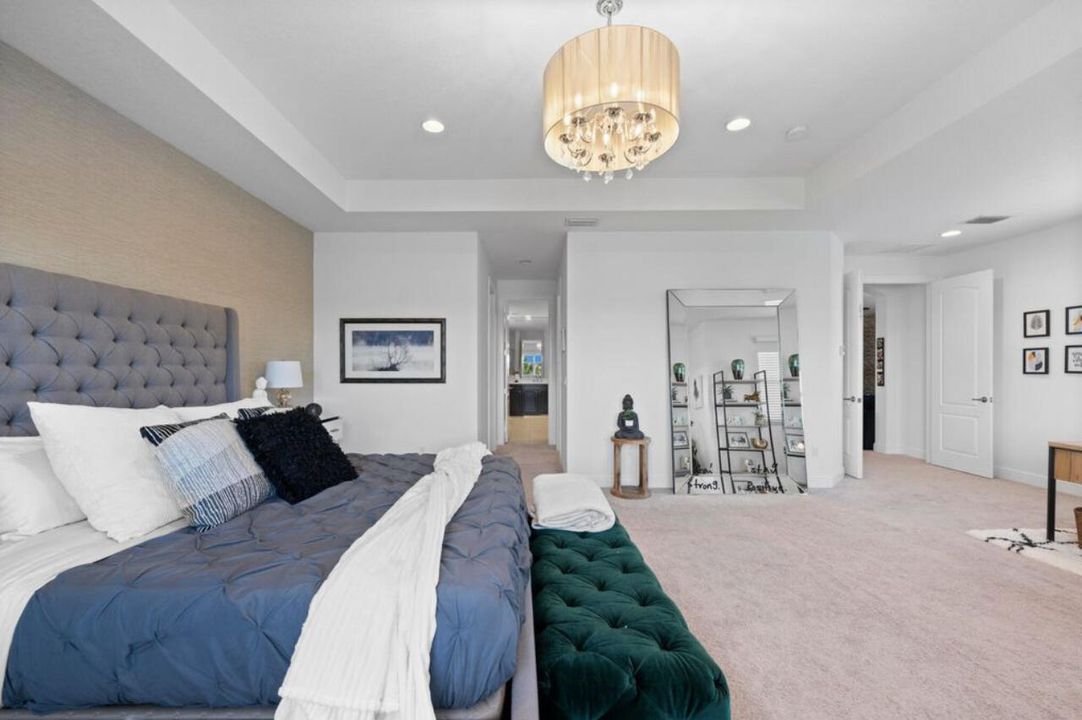 В аренду: $7,500 (5 спален, 4 ванн, 4176 Квадратных фут)