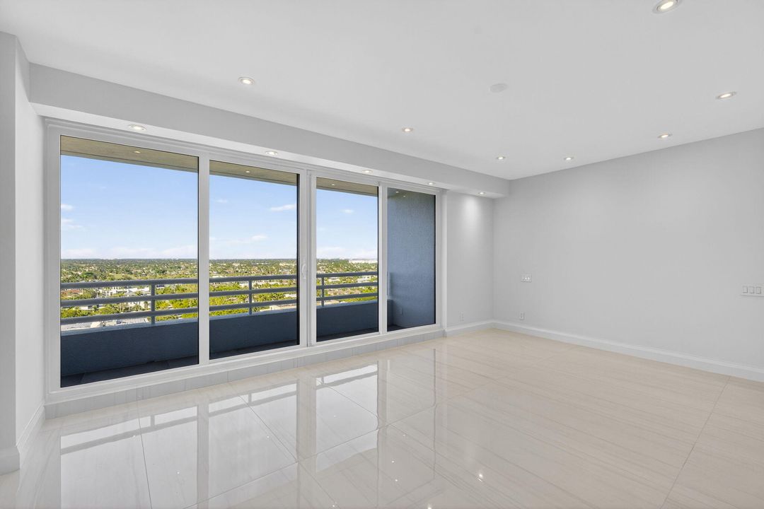 На продажу: $5,500,000 (3 спален, 3 ванн, 2792 Квадратных фут)