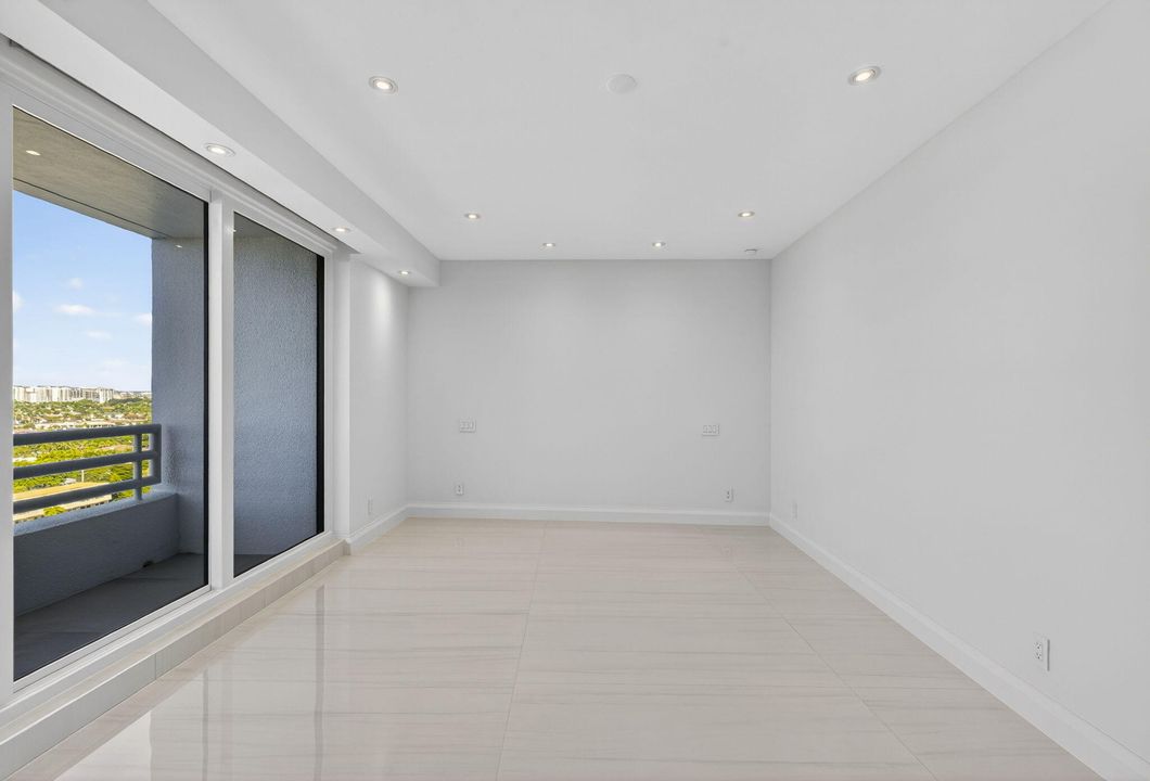 На продажу: $5,500,000 (3 спален, 3 ванн, 2792 Квадратных фут)