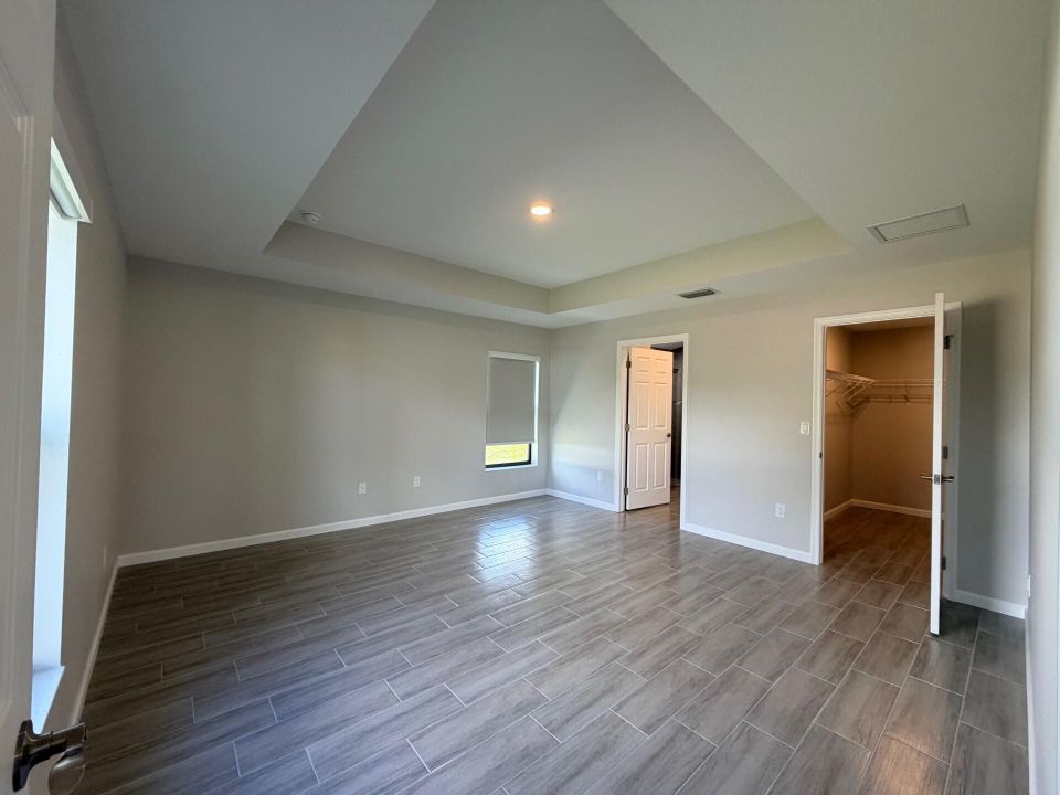 En Renta: $2,600 (4 camas, 2 baños, 2069 Pies cuadrados)