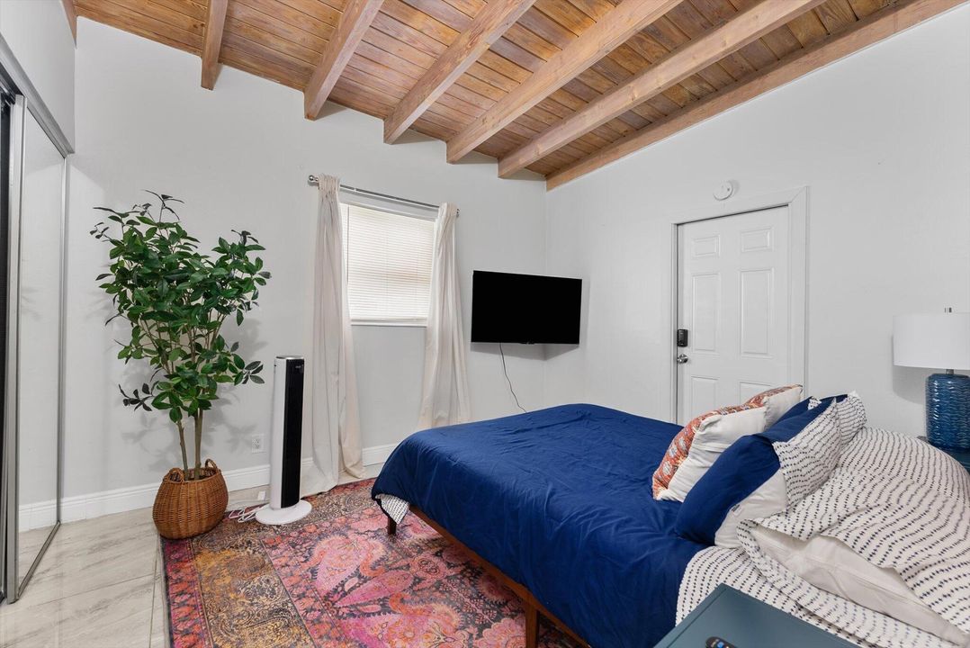 待售: $565,000 (4 贝兹, 2 浴室, 1856 平方英尺)