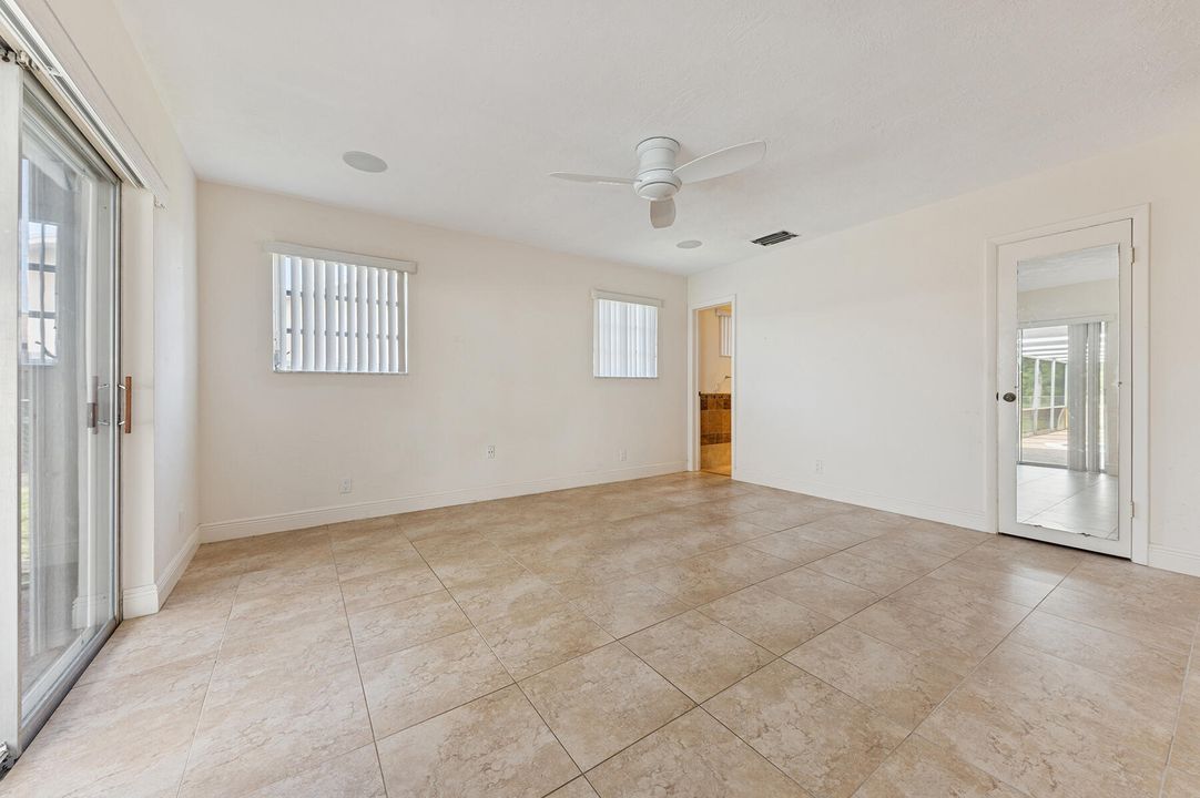 For Sale: $825,000 (3 beds, 3 baths, 1961 Square Feet)