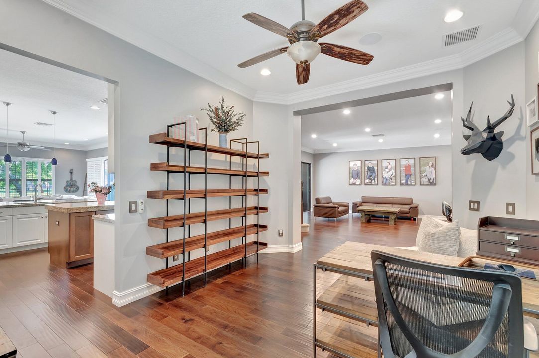 For Sale: $1,625,000 (5 beds, 5 baths, 4331 Square Feet)